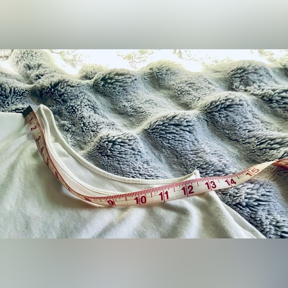 CJ Banks Sleeveless Top - Picture 6 of 6